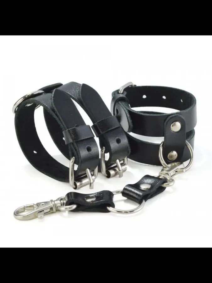 Черные наручники из натуральной кожи с металлической