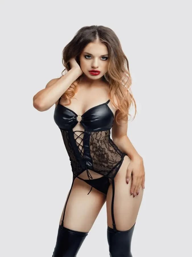 Комплект Miriam из материала Wetlook черный M