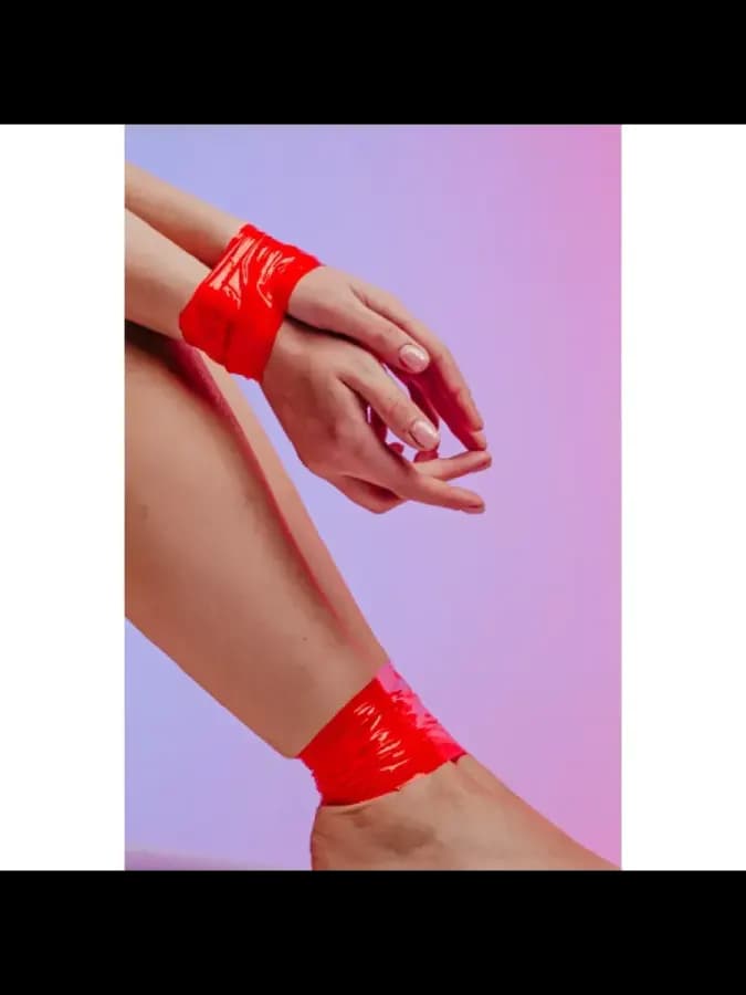 Красный бандажный скотч для тела Vanilla Endorphin Red