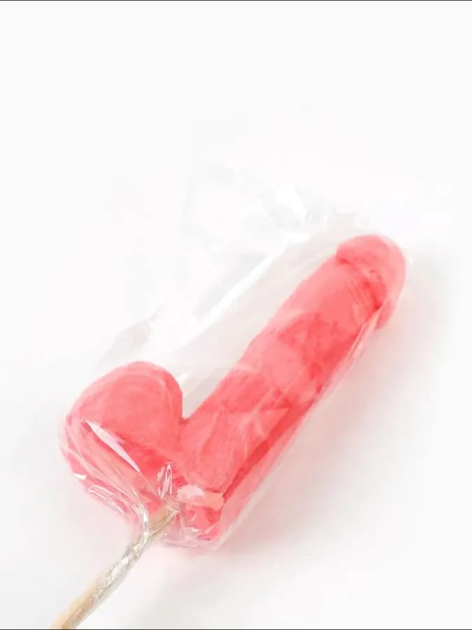 Леденец в коробке с вкусом вишня 120 г — фото 4