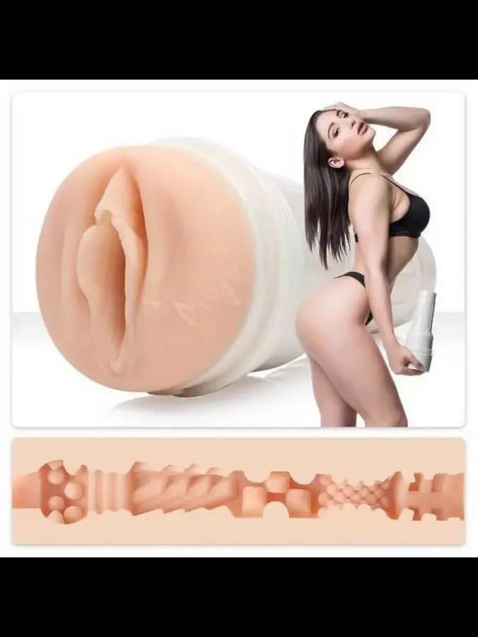 FLESHLIGHT SIGNATURE Мастурбатор Abella Danger (вагина)