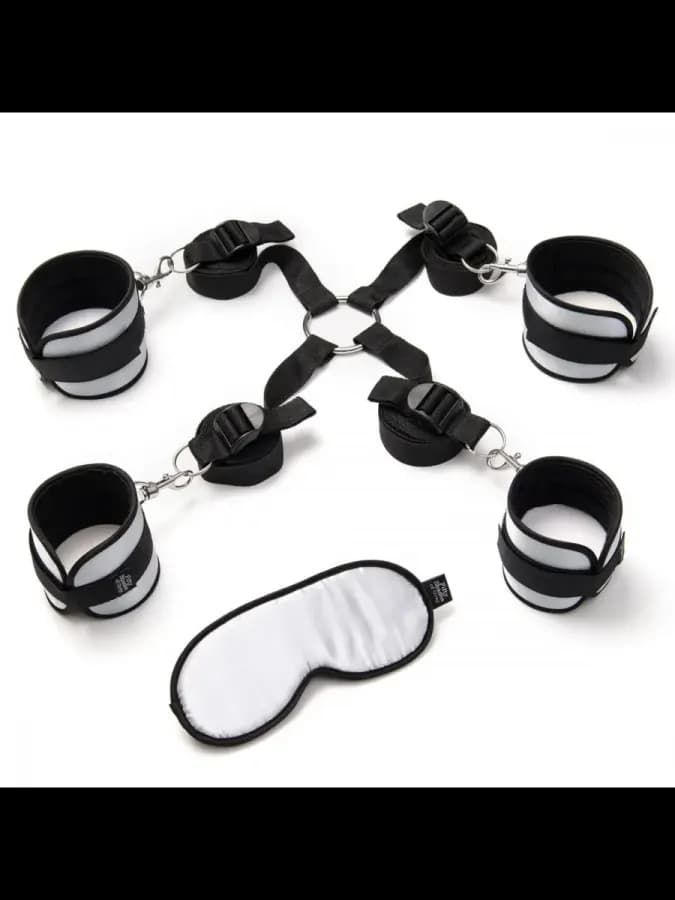 Комплект бондажа в коробке Resrtrait Kit